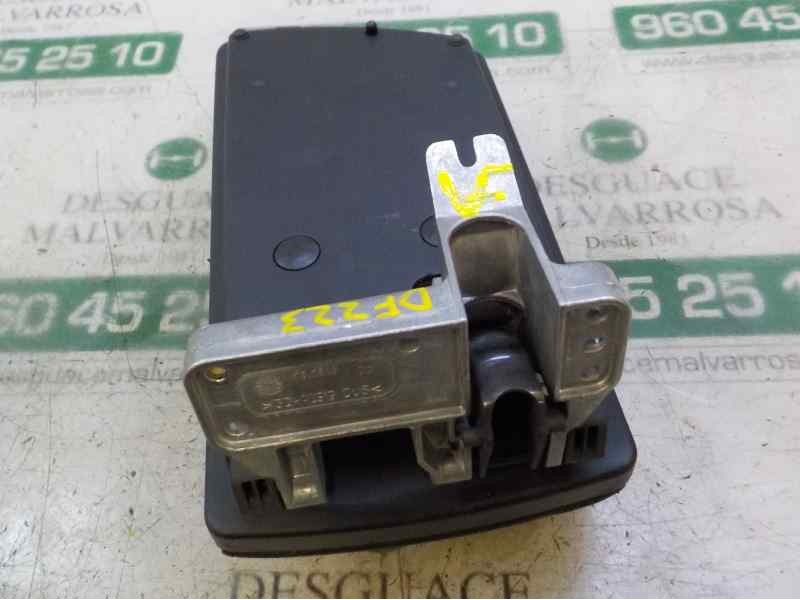 Recambio de apoyabrazos central para bmw x3 (e83) 2.0 turbodiesel cat referencia OEM IAM 51163435513  