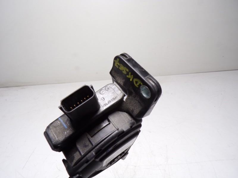 Recambio de potenciometro pedal para ford kuga (cbs) 2.0 tdci cat referencia OEM IAM F1DC9F836AA 6PV01036884 