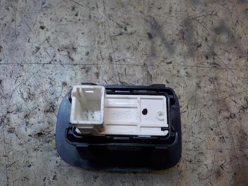 Recambio de mando elevalunas trasero izquierdo para peugeot 2008 (--.2013) active referencia OEM IAM 96751119ZD  