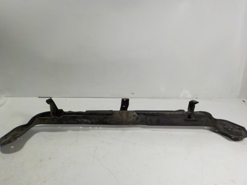 Recambio de travesaño inferior para volkswagen golf ii (191/193) 1.8 16v (kr) referencia OEM IAM   