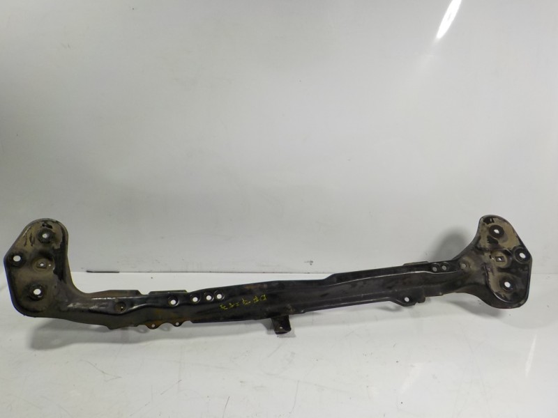 Recambio de travesaño inferior para volkswagen golf ii (191/193) 1.8 16v (kr) referencia OEM IAM   