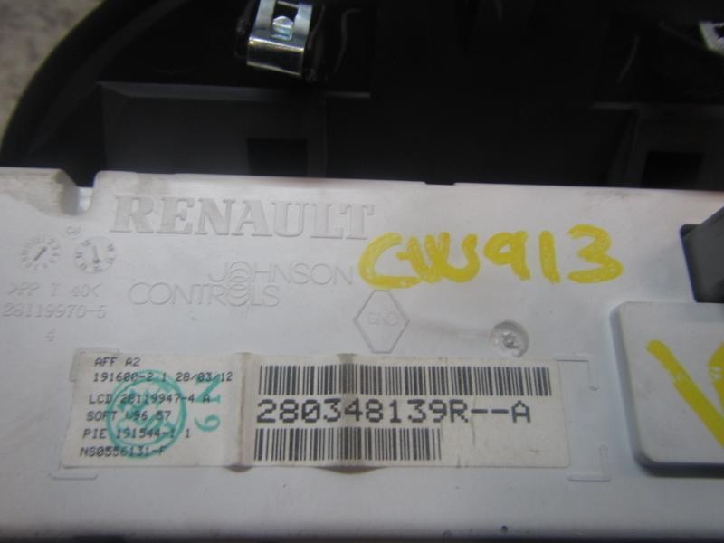 Recambio de pantalla multifuncion para renault clio grandtour authentique referencia OEM IAM 280348139R 280348139R 