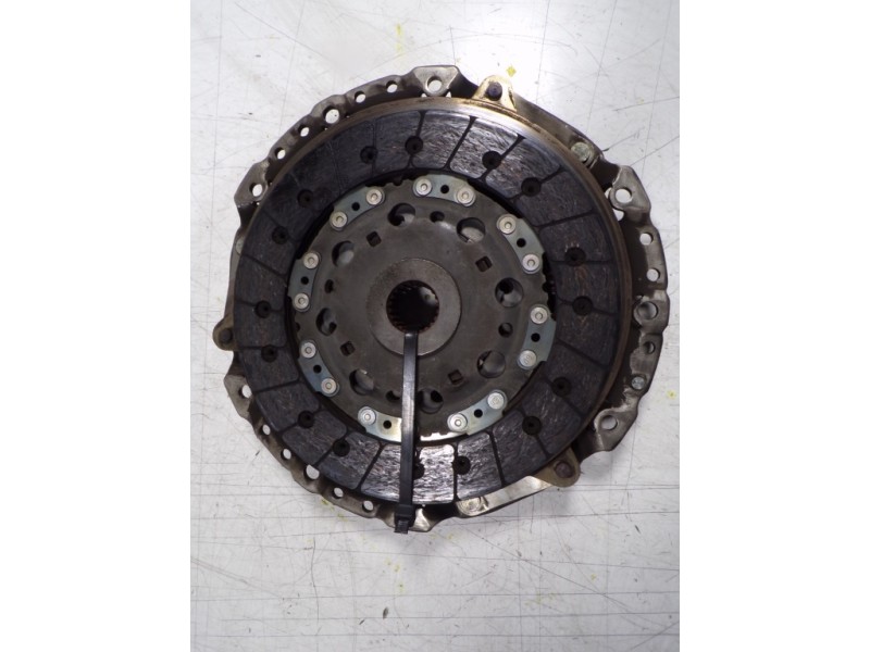 Recambio de kit embrague para bmw serie 1 coupe (e82) 118d referencia OEM IAM 21208631807  