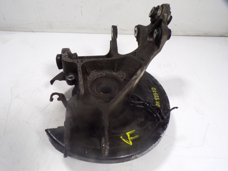 Recambio de mangueta trasera derecha para land rover range rover sport hse referencia OEM IAM LR043593  LR038379