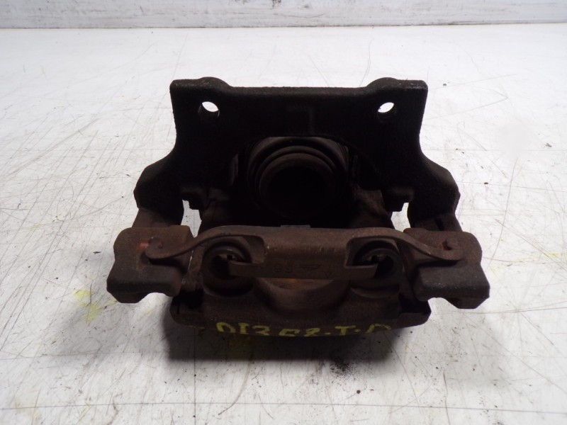 Recambio de pinza freno trasera derecha para bmw serie 1 coupe (e82) 118d referencia OEM IAM 34216768694  