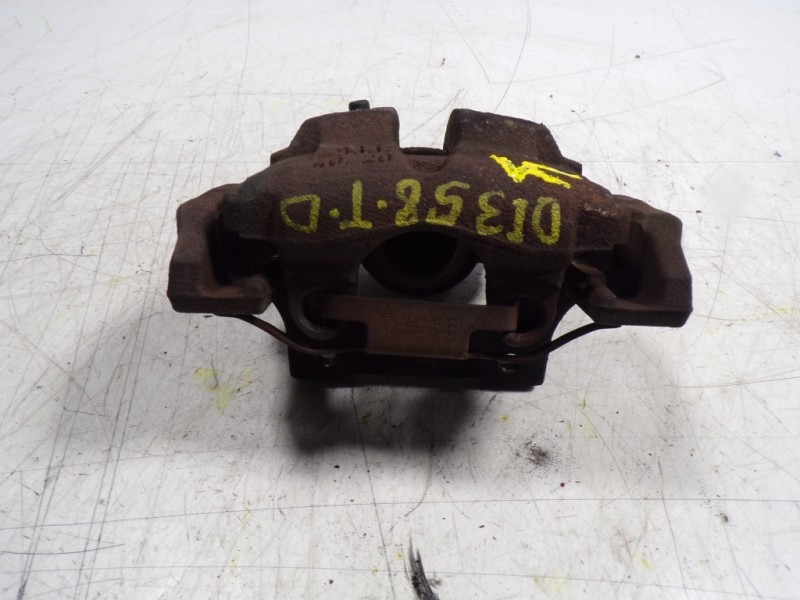 Recambio de pinza freno trasera derecha para bmw serie 1 coupe (e82) 118d referencia OEM IAM 34216768694  
