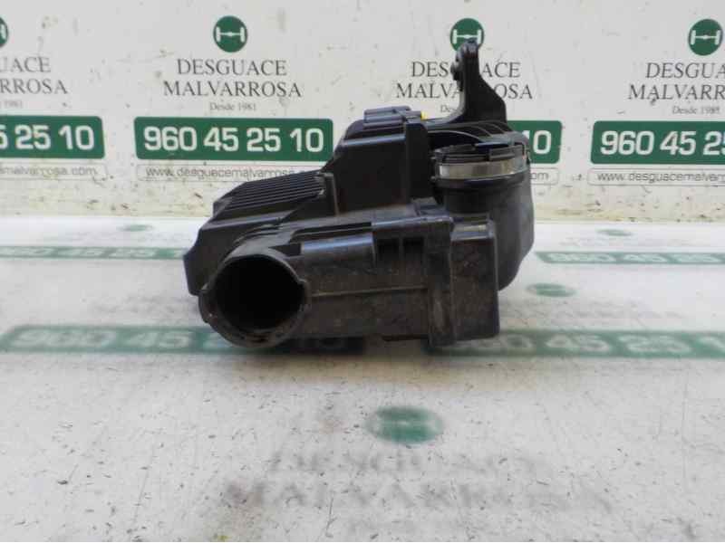 Recambio de filtro aire para citroën c-elysée 1.2 12v vti referencia OEM IAM 9670851880  