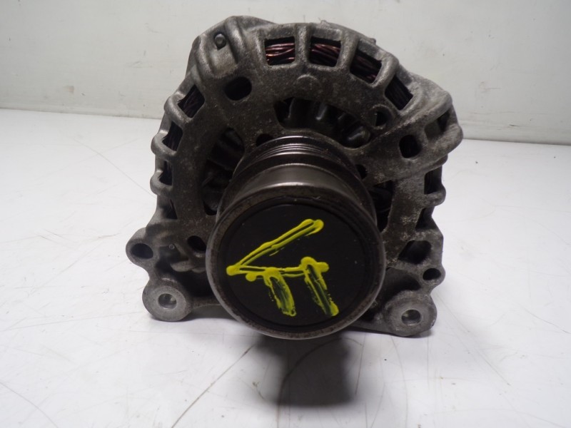 Recambio de alternador para seat leon st (5f8) 1.4 16v tsi referencia OEM IAM 04E903021M 04E903021M 