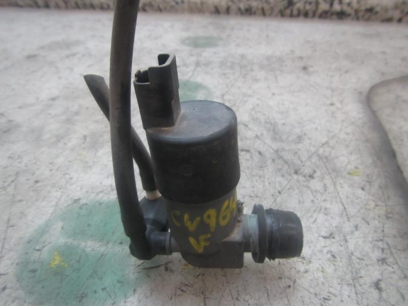 Recambio de bomba limpia para dacia logan laureate referencia OEM IAM 6001549444  