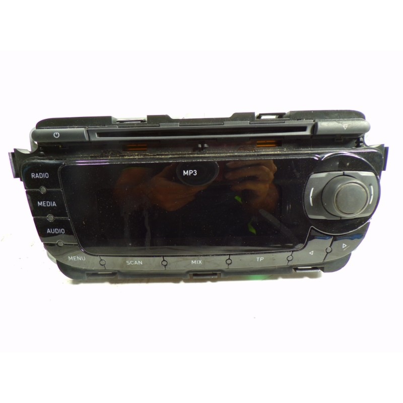 Recambio de sistema audio / radio cd para seat ibiza (6j5) 1.6 tdi referencia OEM IAM 6J1035153C 6J1035153C 