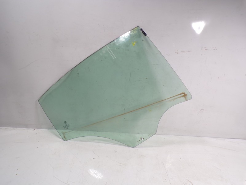 Recambio de cristal puerta trasero derecho para alfa romeo giulietta (191) 1.6 jtdm cat referencia OEM IAM 50529955  