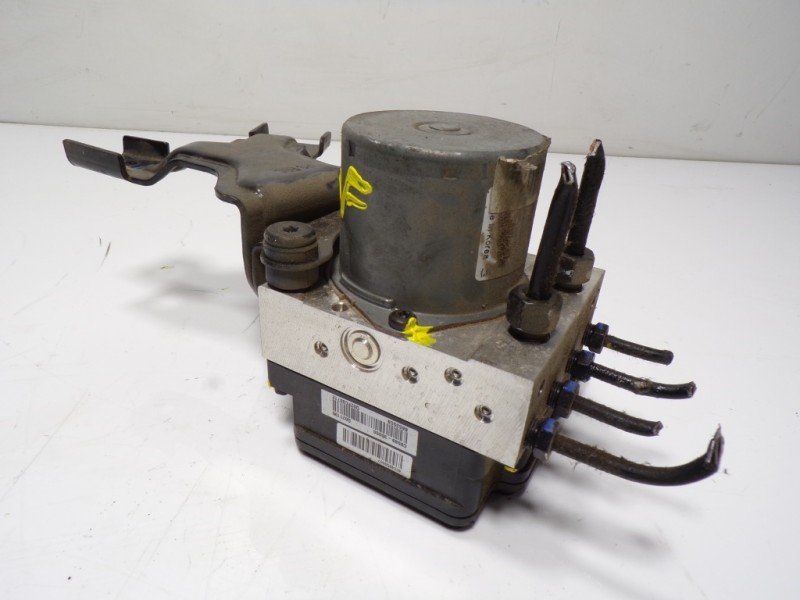 Recambio de abs para hyundai i20 1.2 cat referencia OEM IAM 58920C8250 58920C8250 15120341197