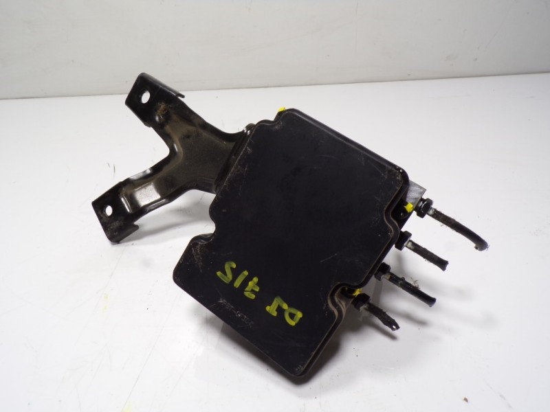 Recambio de abs para hyundai i20 1.2 cat referencia OEM IAM 58920C8250 58920C8250 15120341197