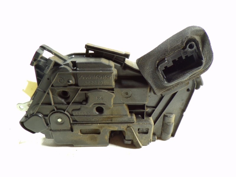 Recambio de cerradura puerta delantera derecha para volkswagen polo (6r1) 1.6 tdi referencia OEM IAM 5K1837016B 5K18370168 