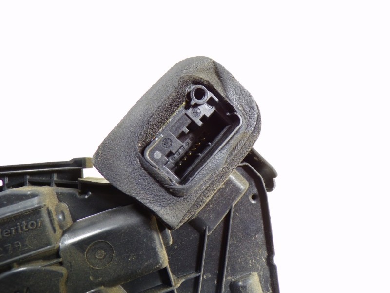 Recambio de cerradura puerta delantera derecha para volkswagen polo (6r1) 1.6 tdi referencia OEM IAM 5K1837016B 5K18370168 