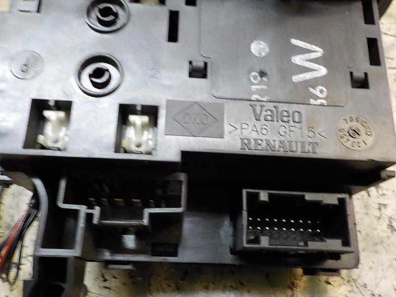 Recambio de mando limpia para renault scenic ii 1.5 dci diesel referencia OEM IAM   