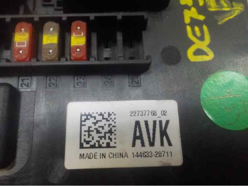 Recambio de caja reles / fusibles para opel insignia berlina cosmo referencia OEM IAM   