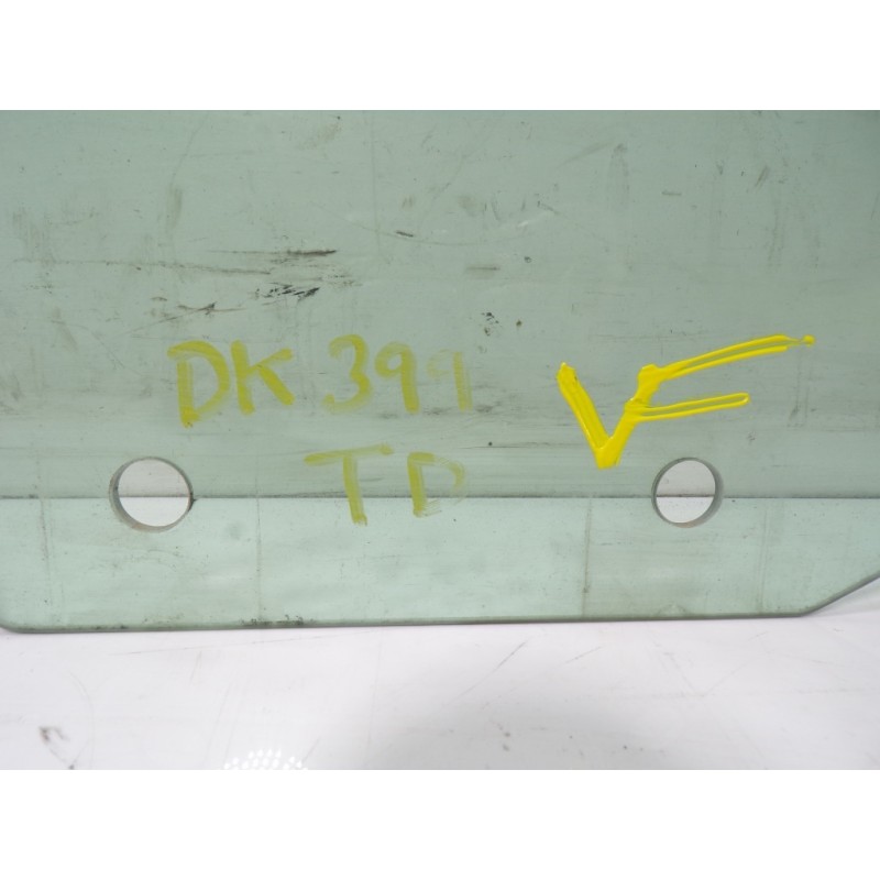 Recambio de cristal puerta trasero derecho para seat leon st (5f8) 1.4 16v tsi referencia OEM IAM 5F4845026B  