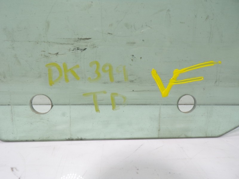 Recambio de cristal puerta trasero derecho para seat leon st (5f8) 1.4 16v tsi referencia OEM IAM 5F4845026B  