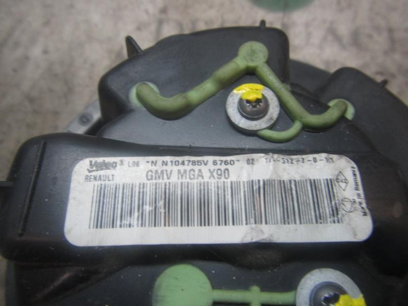 Recambio de motor calefaccion para dacia logan laureate referencia OEM IAM 272106020R N104785V6760 