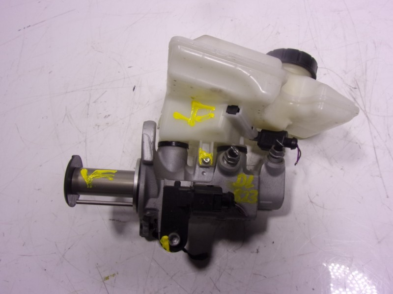 Recambio de bomba freno para volkswagen taigo 1.0 tsi referencia OEM IAM 5Q1614019ACREP 2Q1611301 