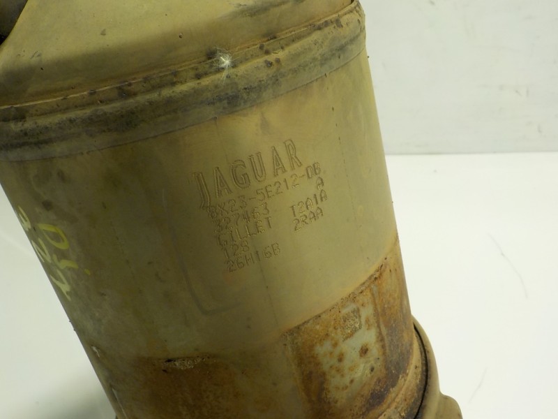 Recambio de catalizador para jaguar xf 2.7 v6 diesel cat referencia OEM IAM  8X235E212DB 