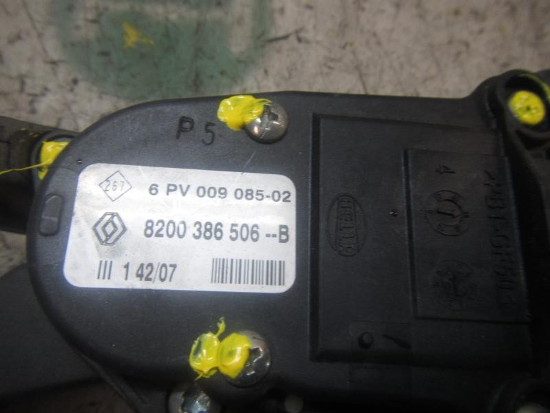Recambio de potenciometro pedal para dacia logan laureate referencia OEM IAM 6001548477 8200386506B 