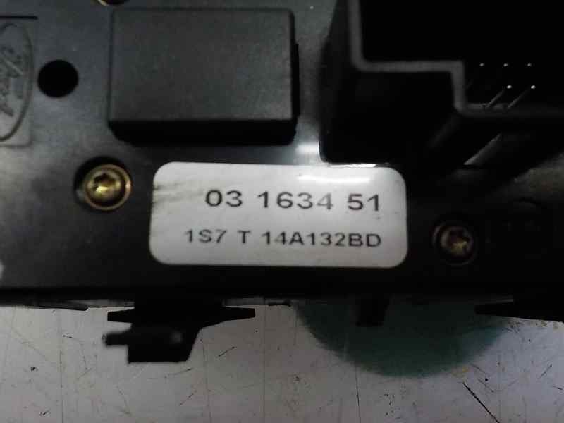 Recambio de mando elevalunas delantero izquierdo para ford mondeo berlina (ge) 1.8 16v cat referencia OEM IAM   