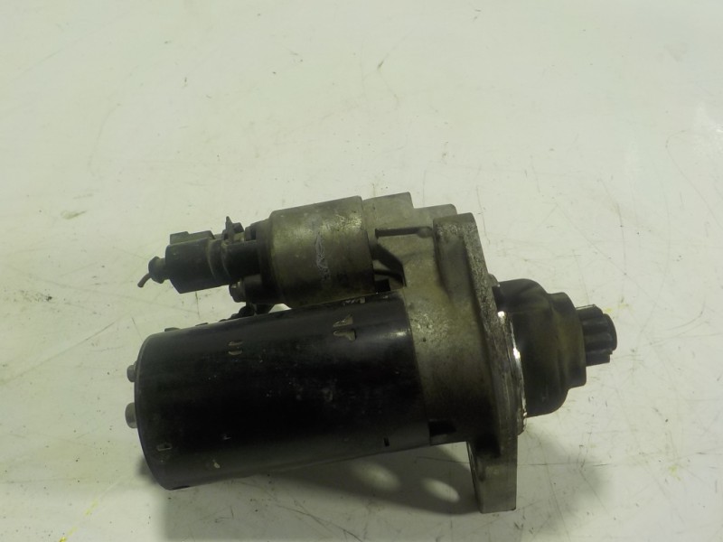 Recambio de motor arranque para volkswagen polo (6r1) 1.6 tdi referencia OEM IAM 02Z911023NX 02Z911023N 