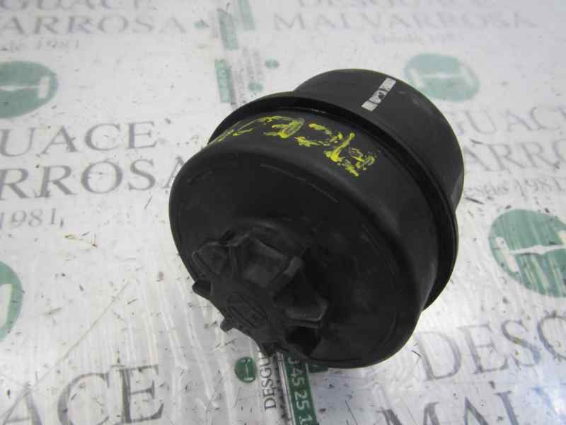 Recambio de deposito servo para iveco daily caja abierta 3.0 diesel referencia OEM IAM   