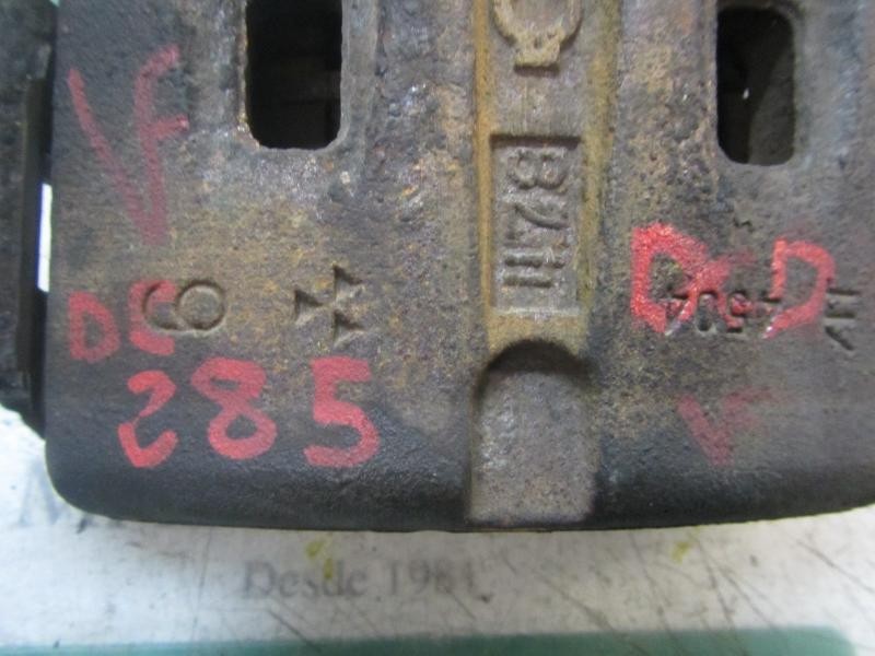 Recambio de pinza freno delantera derecha para nissan x-trail (t30) le referencia OEM IAM 410018H300  