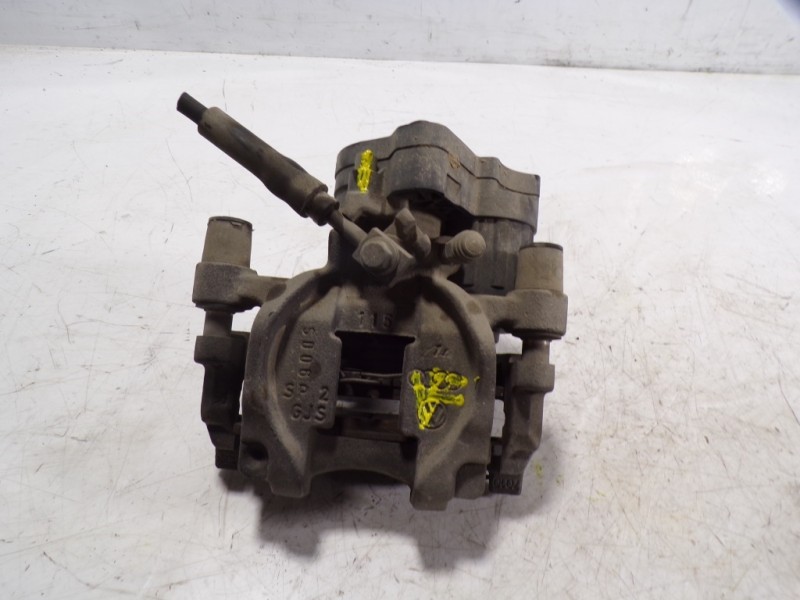 Recambio de pinza freno trasera izquierda para audi a3 sportback (8va) 1.6 tdi referencia OEM IAM 8V0615423  