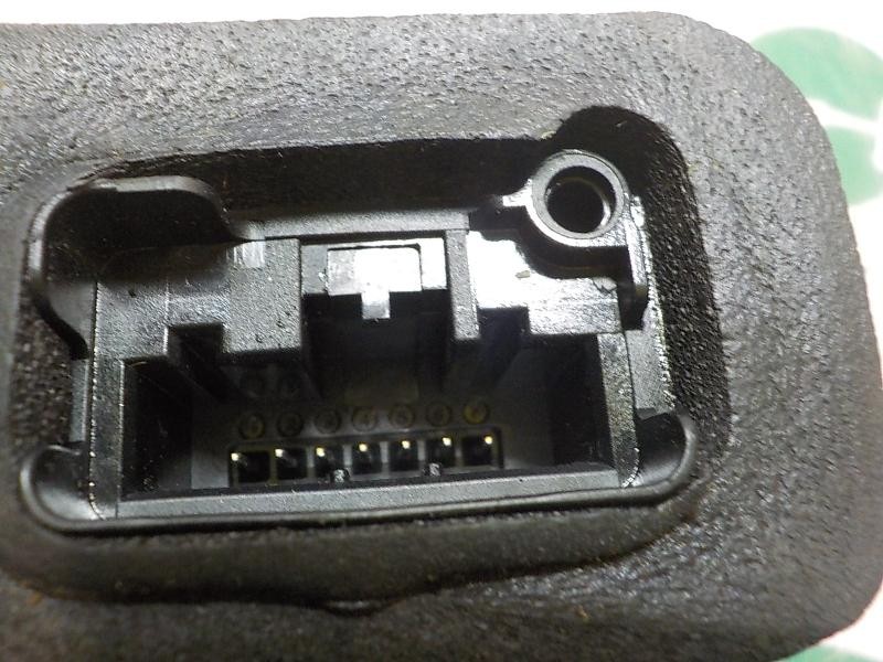 Recambio de cerradura puerta delantera derecha para volkswagen golf vi (5k1) advance bluemotion referencia OEM IAM 5K2837016B  