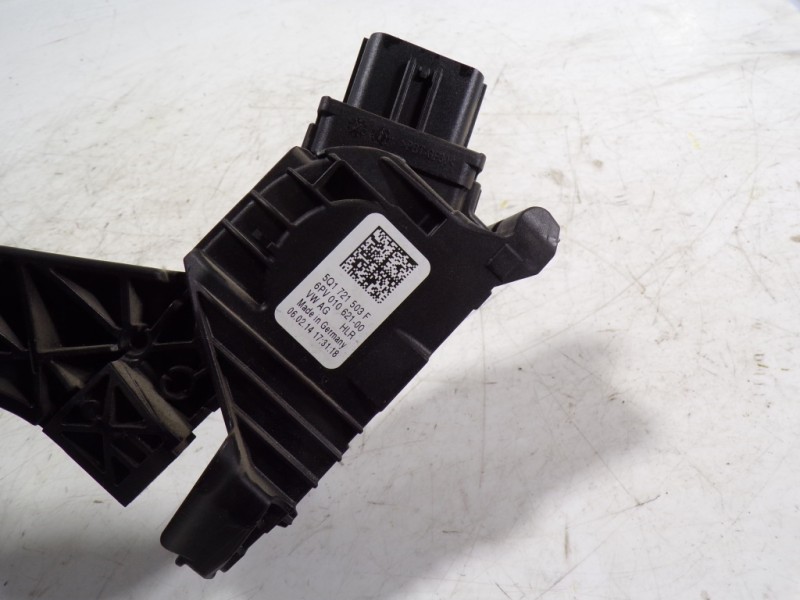 Recambio de potenciometro pedal para audi a3 sportback (8va) 1.6 tdi referencia OEM IAM 5Q1721503F 5Q1721503F 