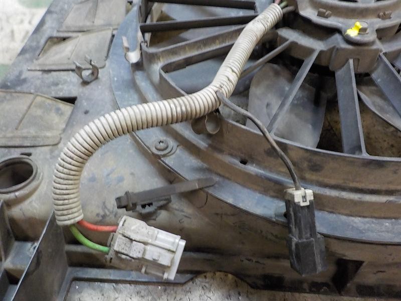 Recambio de canalizador aire para volvo c70 coupe 2.4 turbo cat referencia OEM IAM 9497929  