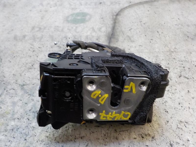 Recambio de cerradura puerta delantera derecha para renault clio iv 0.9 referencia OEM IAM 805024563R  