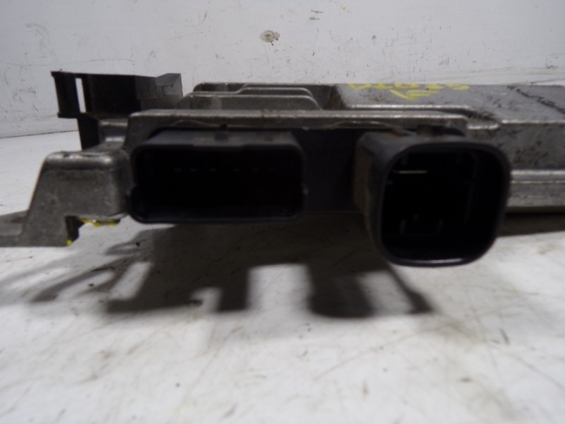 Recambio de centralita start / stop para peugeot 308 1.6 blue-hdi fap referencia OEM IAM 9810858380 9810858380 