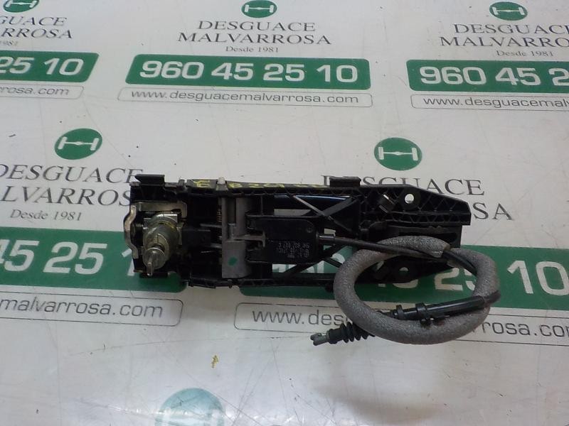 Recambio de maneta exterior delantera derecha para volkswagen golf vi (5k1) advance bluemotion referencia OEM IAM 1K8837206EGRU 