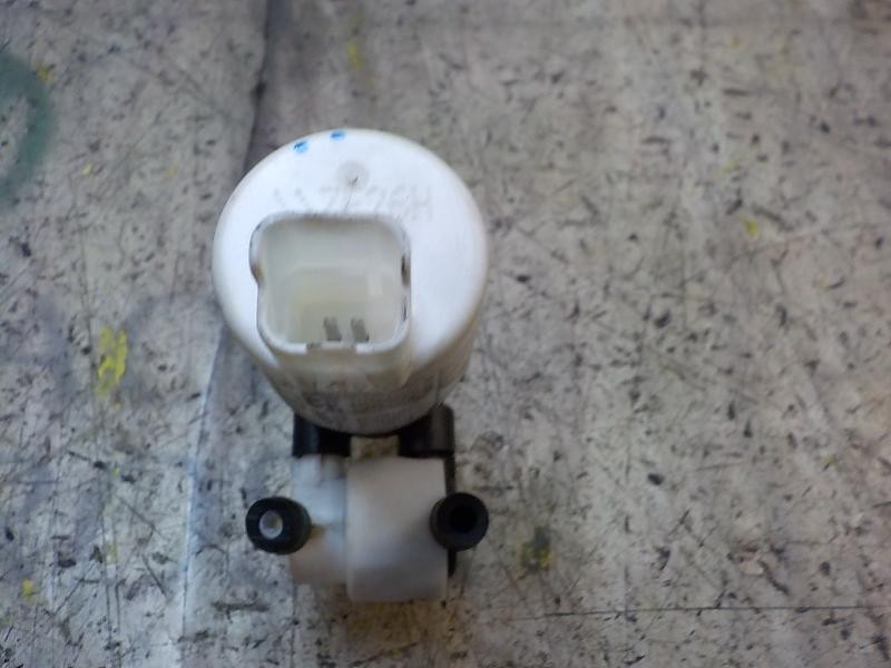 Recambio de bomba limpia para peugeot 308 1.2 12v e-thp referencia OEM IAM 643492  