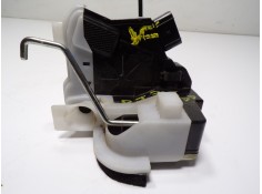 Recambio de cerradura puerta delantera derecha para hyundai i20 1.2 cat referencia OEM IAM 81320C8040 81320C8040  2