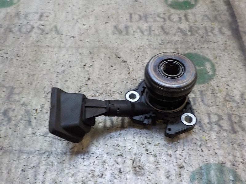 Recambio de bombin embrague para peugeot 308 1.2 12v e-thp referencia OEM IAM 9677933380  