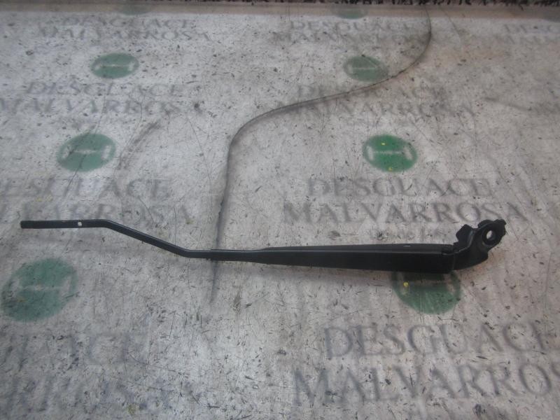 Recambio de brazo limpia delantero izquierdo para citroën c4 cactus feel fine referencia OEM IAM 1611871480  