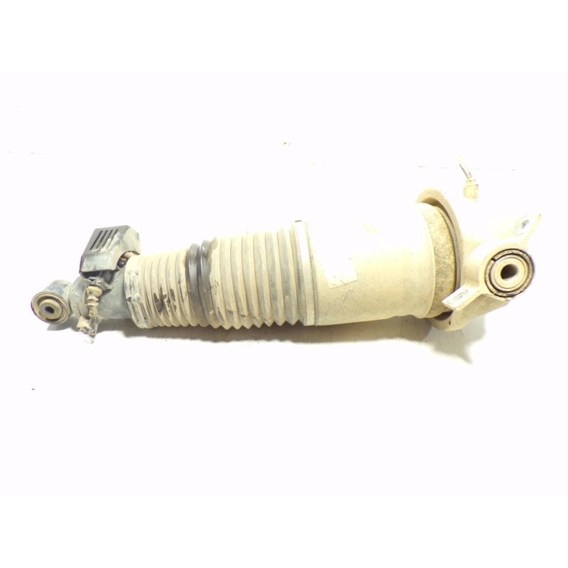 Recambio de amortiguador trasero derecho para volkswagen touareg (7la) tdi r5 referencia OEM IAM 7L6616020A 7L6512022E 