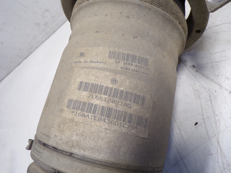 Recambio de amortiguador trasero izquierdo para volkswagen touareg (7la) tdi r5 referencia OEM IAM 7L6616019A 7L6512021AG 