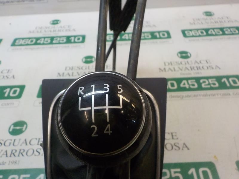 Recambio de palanca cambio para volkswagen golf vi (5k1) advance bluemotion referencia OEM IAM 1K0711050A  