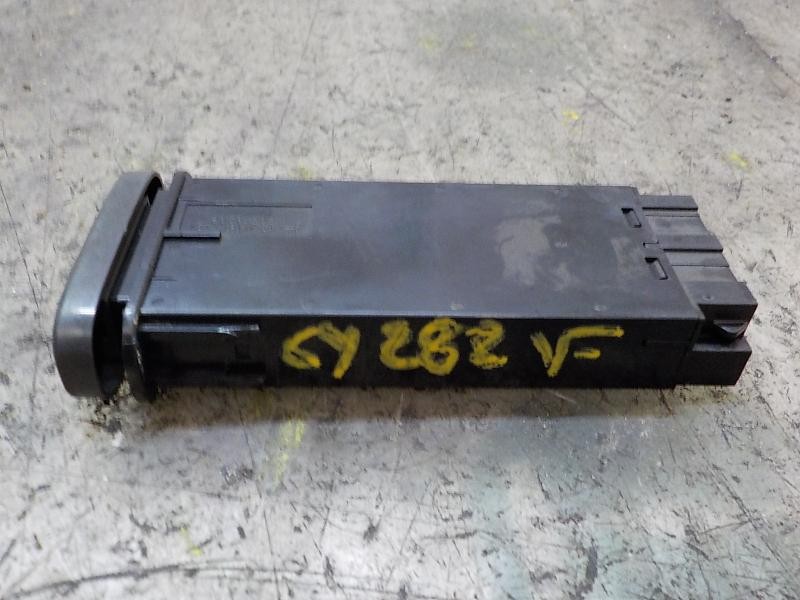 Recambio de warning para volvo c70 coupe 2.4 turbo cat referencia OEM IAM 30739334  