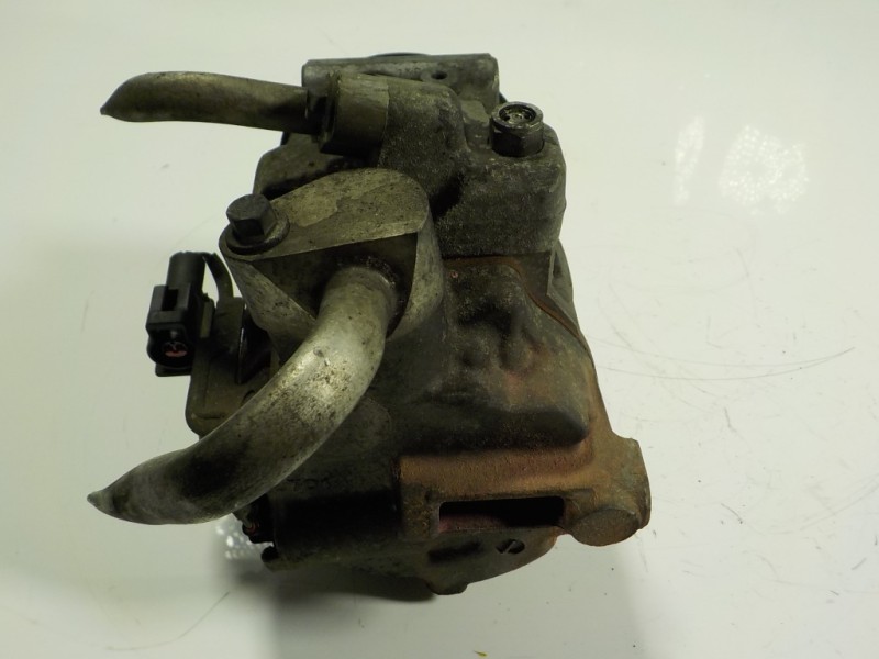 Recambio de compresor aire acondicionado para jaguar xf 2.7 v6 diesel cat referencia OEM IAM  8X2319D629BA 