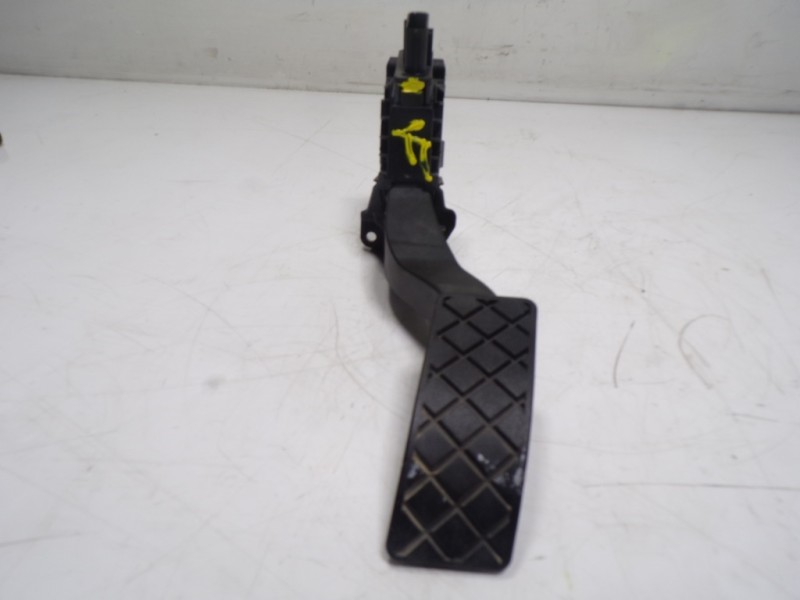 Recambio de potenciometro pedal para seat leon st (5f8) 1.4 16v tsi referencia OEM IAM 5Q1721503H 5Q1721503H 