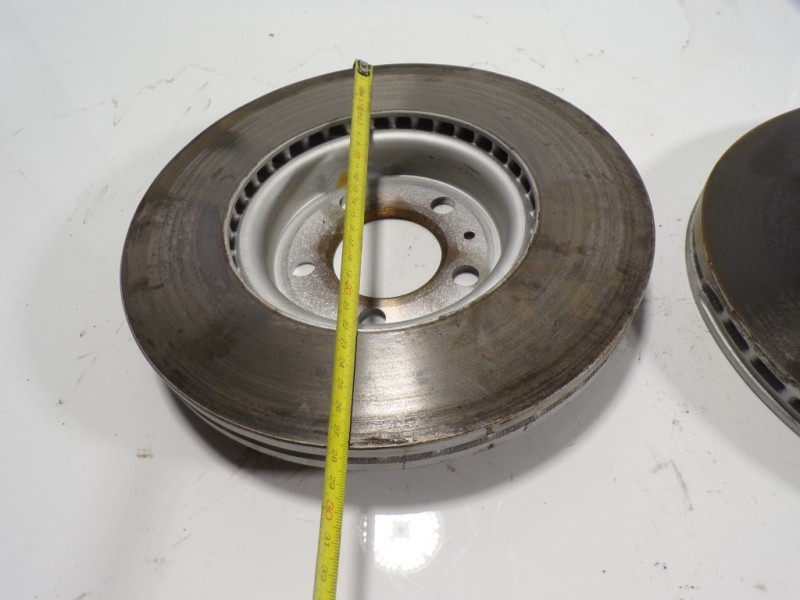 Recambio de disco freno delantero para audi a1 sportback (gba) 1.0 tfsi referencia OEM IAM 2Q0615301H  