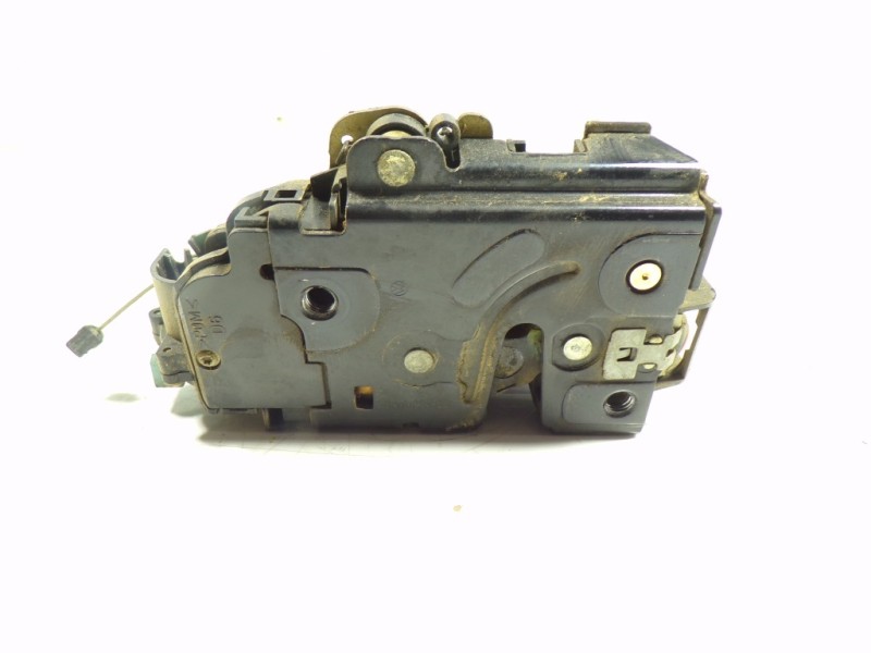 Recambio de cerradura puerta delantera derecha para volkswagen touareg (7la) tdi r5 referencia OEM IAM  3D1837016 